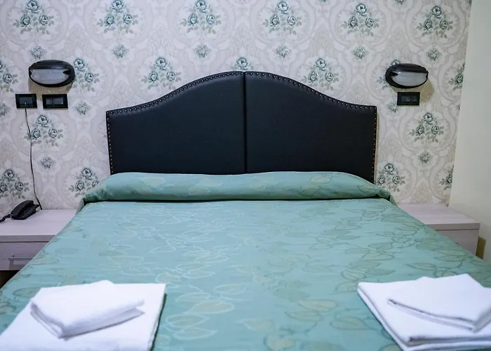 Otel Ferrarese Roma