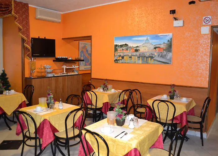 Ferrarese Otel 2*