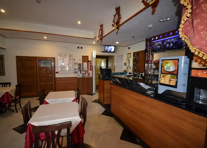 Otel Ferrarese 2*